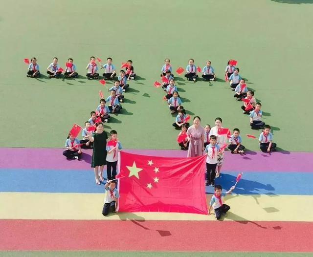 欢乐砸瓶子
